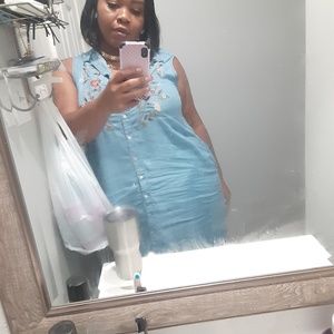 Meet your Posher, Ana